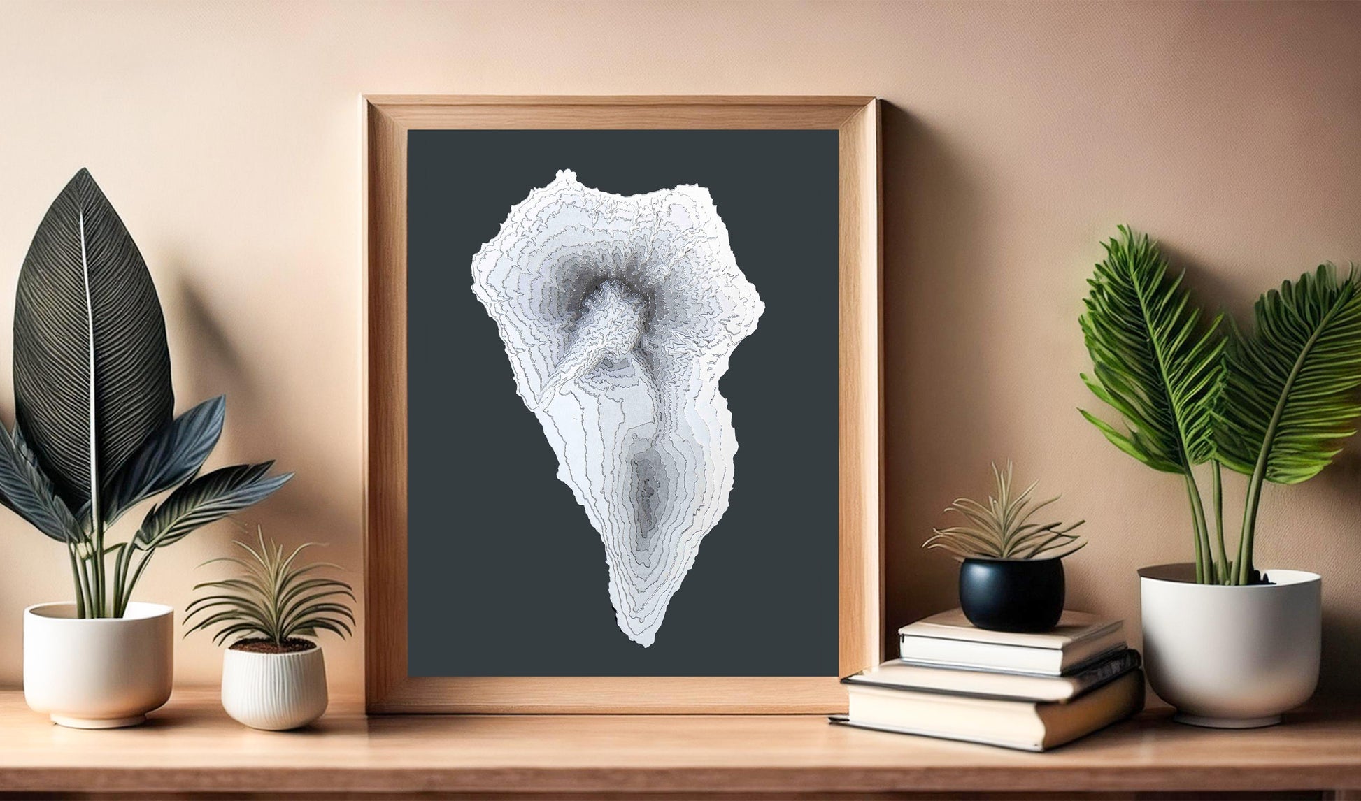 The 3D raised relief map of La Palma is created in a greyscale colour palette and will therefore look good in any kind of home interior design, whether classic or modern and will also fit greatly in any frame, regardless of colour or style.